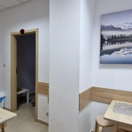 Rodzinne Zacisze - Dla 8 Osob - Pet Friendly - Dwie Osobne Sypialnie Z Parkingiem - Space דירה *