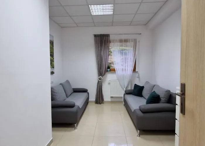 Rodzinne Zacisze - Dla 8 Osob - Pet Friendly - Dwie Osobne Sypialnie Z Parkingiem - Space