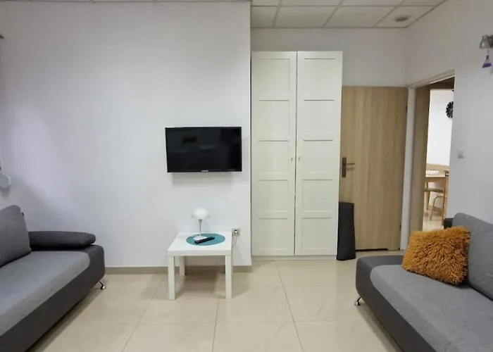 Rodzinne Zacisze - Dla 8 Osob - Pet Friendly - Dwie Osobne Sypialnie Z Parkingiem - Space * Karpacz